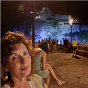 Insegnante di chimica e biologia con 30 anni di esperienza,offre lezioni in presenza o online